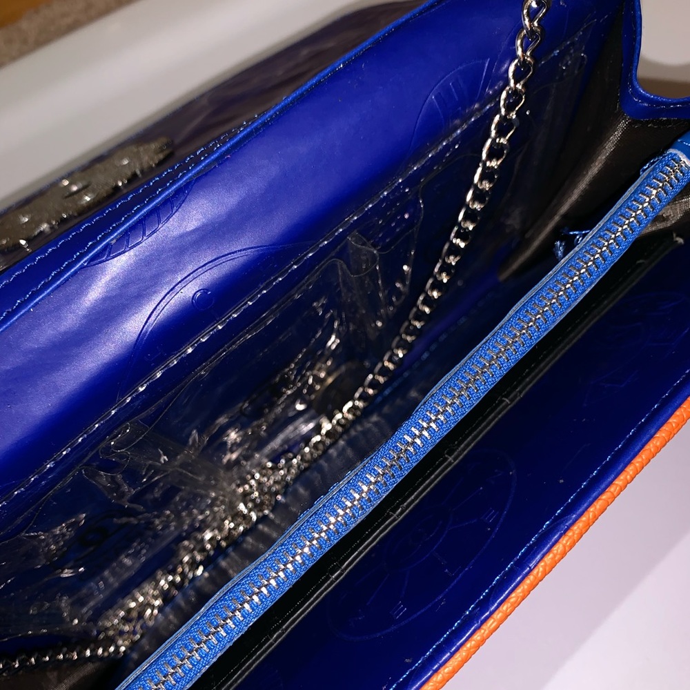 Chanel Purse - Picture 4 of 6